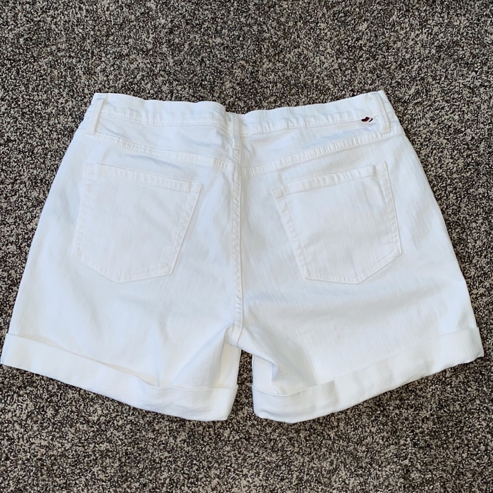 Tommy Hilfiger White Jean Shorts 12 - Picture 4 of 11